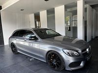 Usado Mercedes C200 AMG line 136 HP (100 kW) 2016 Cinza Carrinha