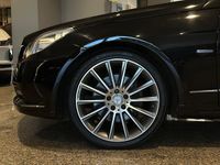 Usado Mercedes E250 Elegance 204 HP (150 kW) 2012 Preto Cabrios