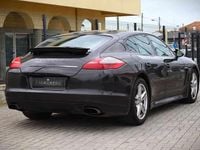 Usado Porsche Panamera 300 HP (220 kW) 2011 Preto Sedan