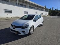 Usado Renault Clio IV Zen 75 HP (55 kW) 2016 Sedan