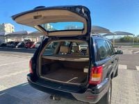 Usado Jeep Grand Cherokee 140 HP (102 kW) 1999 Preto SUV