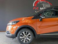 Usado Renault Captur LIMITED 90 HP (66 kW) 2017 Outra SUV