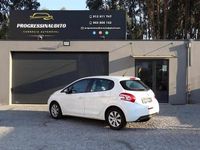 Usado Peugeot 208 82 HP (60 kW) 2013 Branco Citadino
