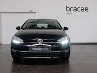 Usado VW Golf VII Comfortline 110 HP (80 kW) 2019 Preto