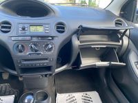 usado Toyota Yaris 1.0 2004