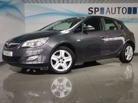 Usado Opel Astra Enjoy 95 HP (69 kW) 2010 Cinzento Citadino