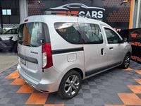 Usado Dacia Dokker Essentiel 75 HP (55 kW) 2015 Cinza Monovolume