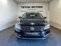 Usado VW Passat 105 HP (77 kW) 2011 Preto Sedan
