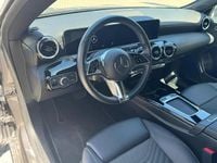 Usado Mercedes CLA180 116 HP (85 kW) 2023 Cinza mountain Sedan