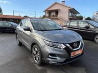 Usado Nissan Qashqai 115 HP (84 kW) 2018 Cinzento SUV