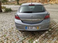 usado Opel Astra GTC 1.3 (ótimo estado) 5 lugares