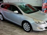 usado Opel Astra Astra HCaravan 1.9 CDTi Cosmo Plus