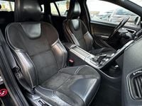 Usado Volvo V60 288 HP (211 kW) 2017 Preto Carrinha