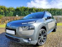 Usado Citroën C4 Cactus PureTech 82 HP (60 kW) 2014 Cinzento Citadino