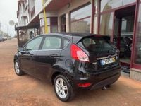 Usado Ford Fiesta 100 HP (73 kW) 2013 Preto Citadino