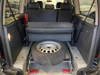 Usado VW Caddy 150 HP (110 kW) 2018 Preto Monovolume