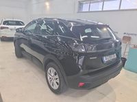 Usado Peugeot 3008 Active 130 HP (95 kW) 2022 Preto Monovolume