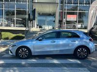 Usado Mercedes 200 163 HP (119 kW) 2024 Cinzento