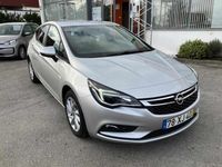 Usado Opel Astra Edition 105 HP (77 kW) 2019 Cinzento Citadino