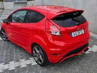 Usado Ford Fiesta ST 182 HP (133 kW) 2014 Vermelho Citadino