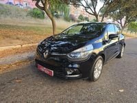 Usado Renault Clio GrandTour LIMITED 90 HP (66 kW) 2019 Preto Carrinha