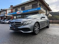 Usado Mercedes E300 Avantgarde 306 HP (225 kW) 2019 Cinza Carrinha