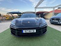 Usado Porsche Panamera 470 HP (345 kW) 2025 Preto Sedan