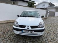 Usado Renault Clio II 65 HP (47 kW) 2003 Branco