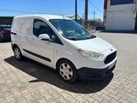 Usado Ford Courier 75 HP (55 kW) 2017 Branco Monovolume