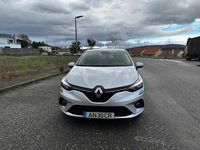 Usado Renault Clio V 86 HP (63 kW) 2021 Cinzento Citadino