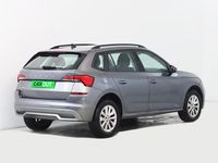 Usado Skoda Kamiq 95 HP (69 kW) 2023 Cinzento SUV