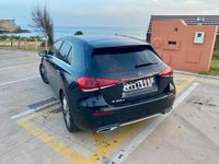 Usado Mercedes A180 116 HP (85 kW) 2018 Preto Citadino