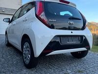 usado Toyota Aygo 1.0 X-Play-10584KM e 2 anos Garantia