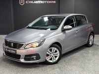 Usado Peugeot 308 Allure 130 HP (95 kW) 2020 Cinza