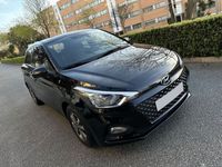 usado Hyundai i20 - 2018 - GPS / CAM - Gasolina