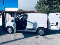 Usado Fiat Fiorino 80 HP (58 kW) 2019 Branco Monovolume