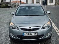 Usado Opel Astra 95 HP (69 kW) 2010 Cinzento