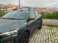 Usado Dacia Sandero 91 HP (66 kW) 2024 Verde Citadino