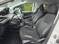 Usado Peugeot 208 68 HP (50 kW) 2014 Branco Citadino