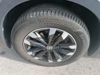 Usado VW T-Cross Life 110 HP (80 kW) 2023 Preto SUV