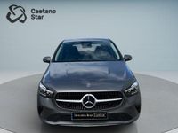 Usado Mercedes B180 116 HP (85 kW) 2024 Cinza Monovolume