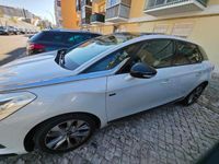 Usado Citroën DS5 200 HP (147 kW) 2014 Branco Citadino