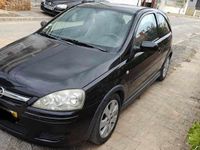 Usado Opel Corsa 90 HP (66 kW) 2004 Preto Citadino