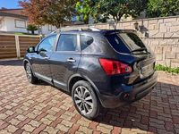 Usado Nissan Qashqai 106 HP (77 kW) 2009 Preto SUV