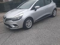 Usado Renault Clio IV 90 HP (66 kW) 2016 Sedan