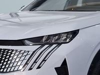 Usado Peugeot e-3008 Allure 157 kW (214 HP) 2025 Branco SUV