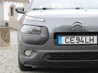 Usado Citroën C4 Shine 100 HP (73 kW) 2015 Cinzento SUV