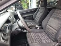 Usado Peugeot 307 109 HP (80 kW) 2004 Cinzento