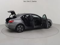 Usado Mercedes A180 Advanced 116 HP (85 kW) 2025 Cinza Sedan