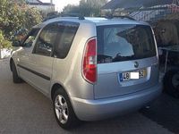 Usado Skoda Roomster 75 HP (55 kW) 2012 Monovolume